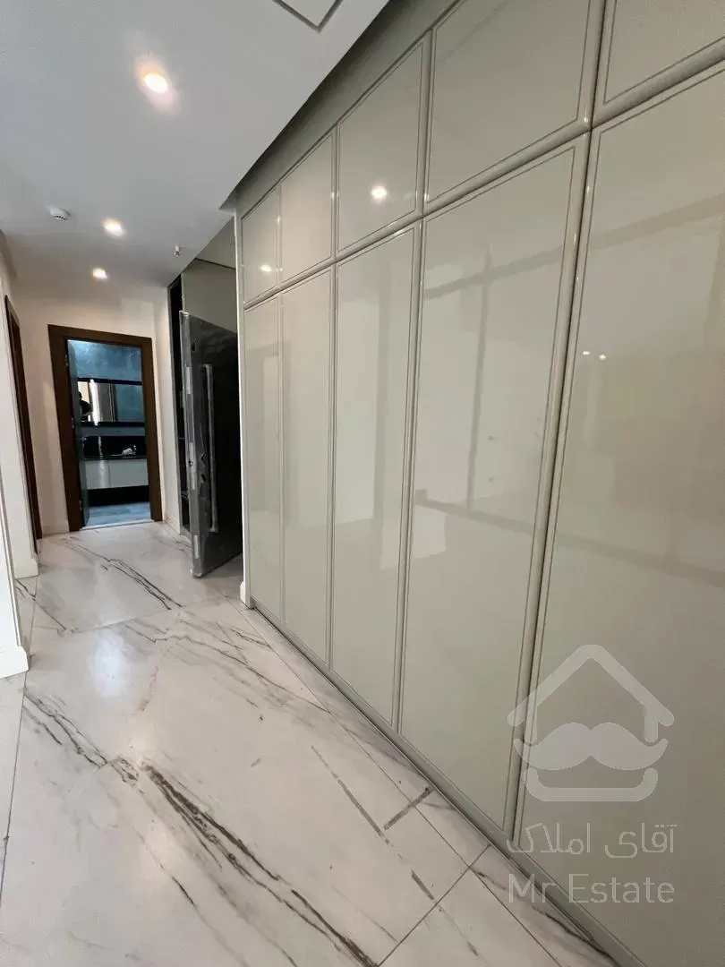 فروش اپارتمان 260 متری ولنجک