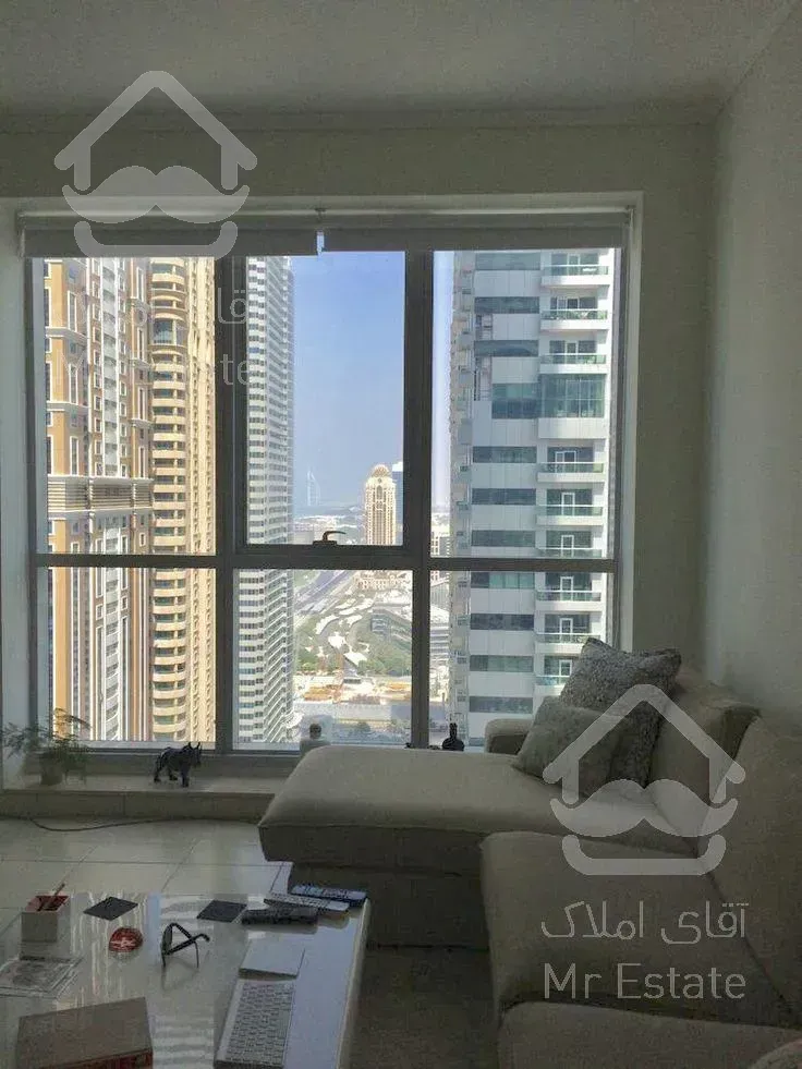 برج هایپرلوکس دریاچه