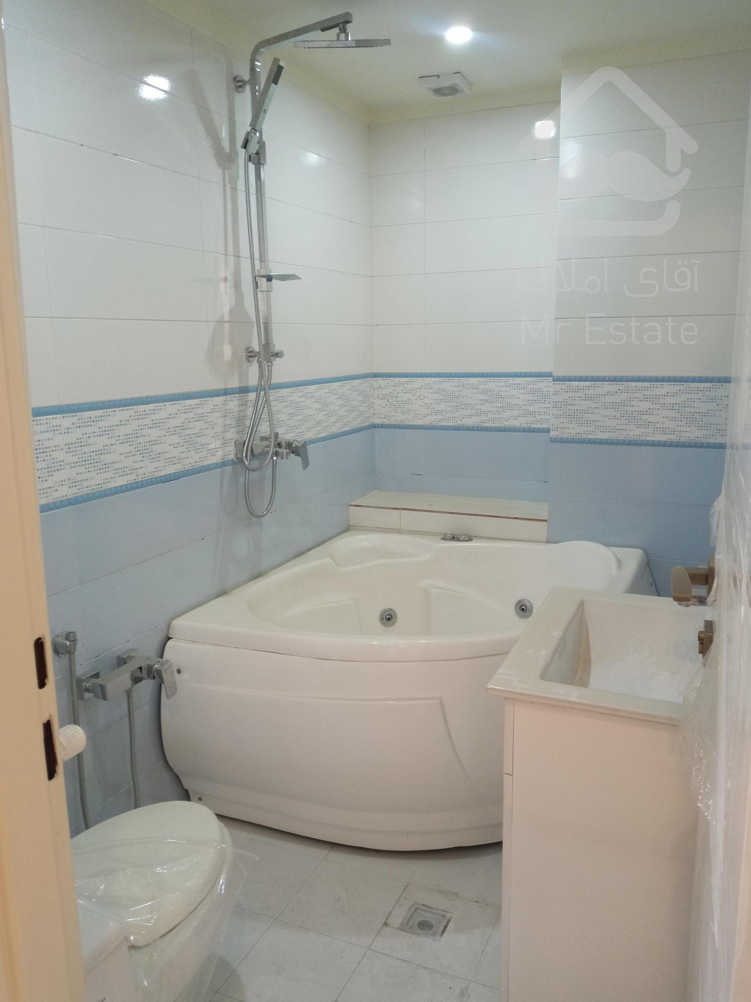 ۸۴متر۲خواب فردوس غرب فول بالکن لوکیشن عالی بدون مشابه زیرقیمت نوسازدرمنطقه