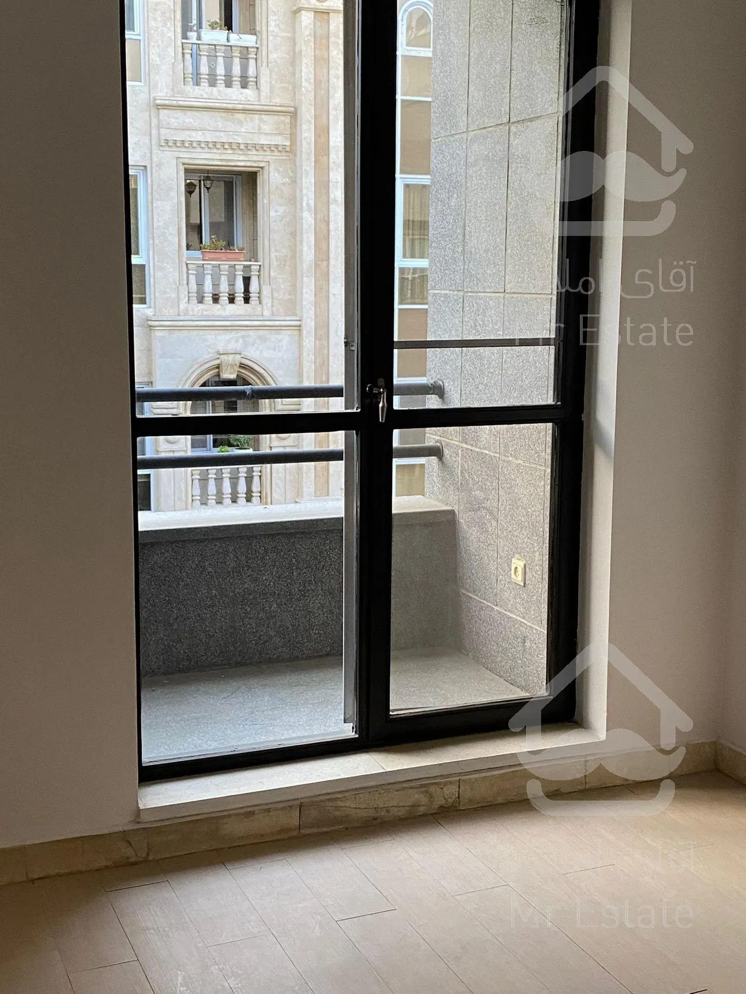 اجاره و رهن آپارتمان زعفرانیه 120  متر لاکچری