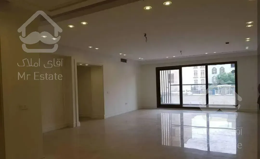 ۱۱۵ متر بدون مشابه / متریال برند / ویو پارک