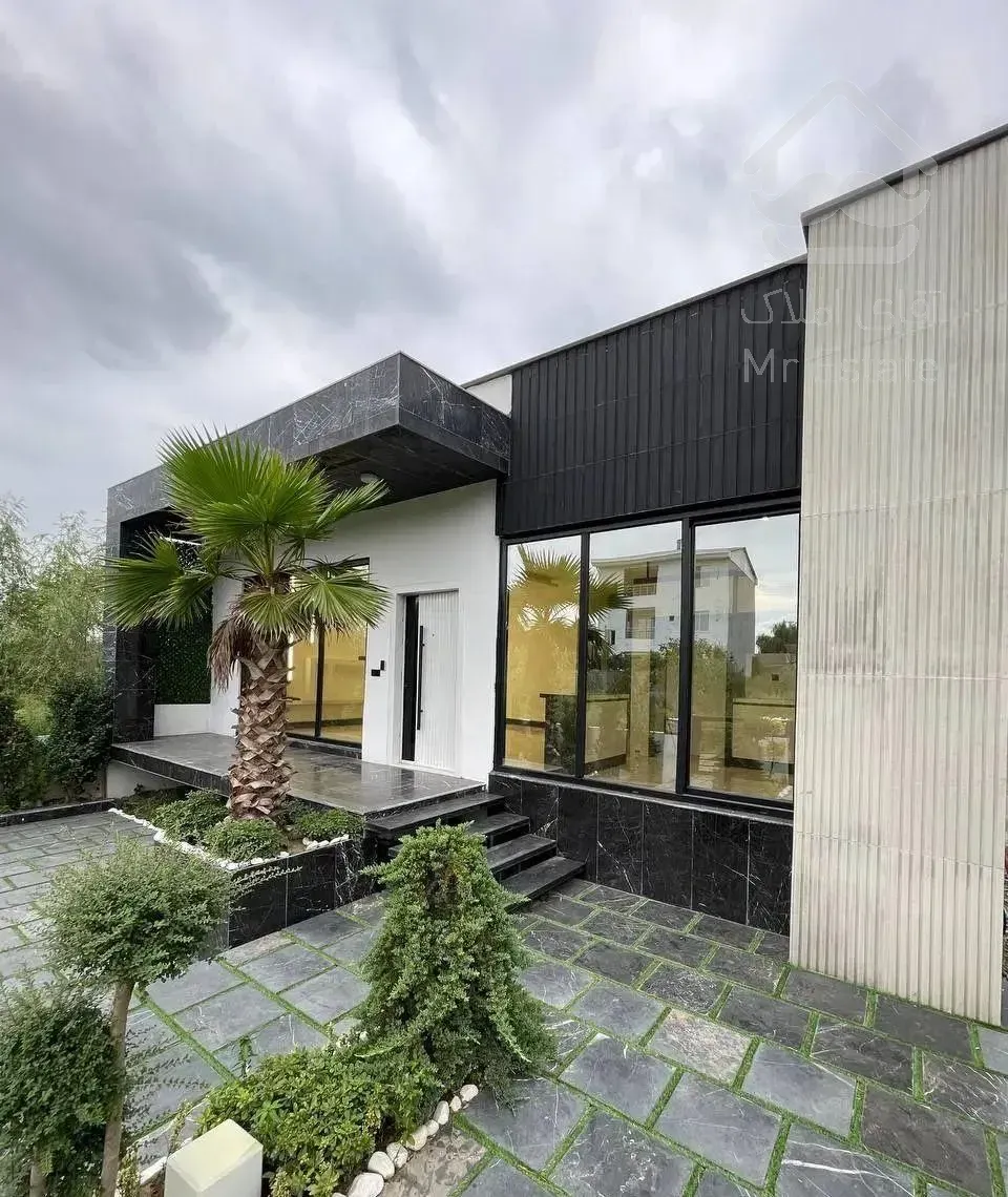 همکف ۲۲۰زمین داخل جکوزی/کلید نخورده به امنیت