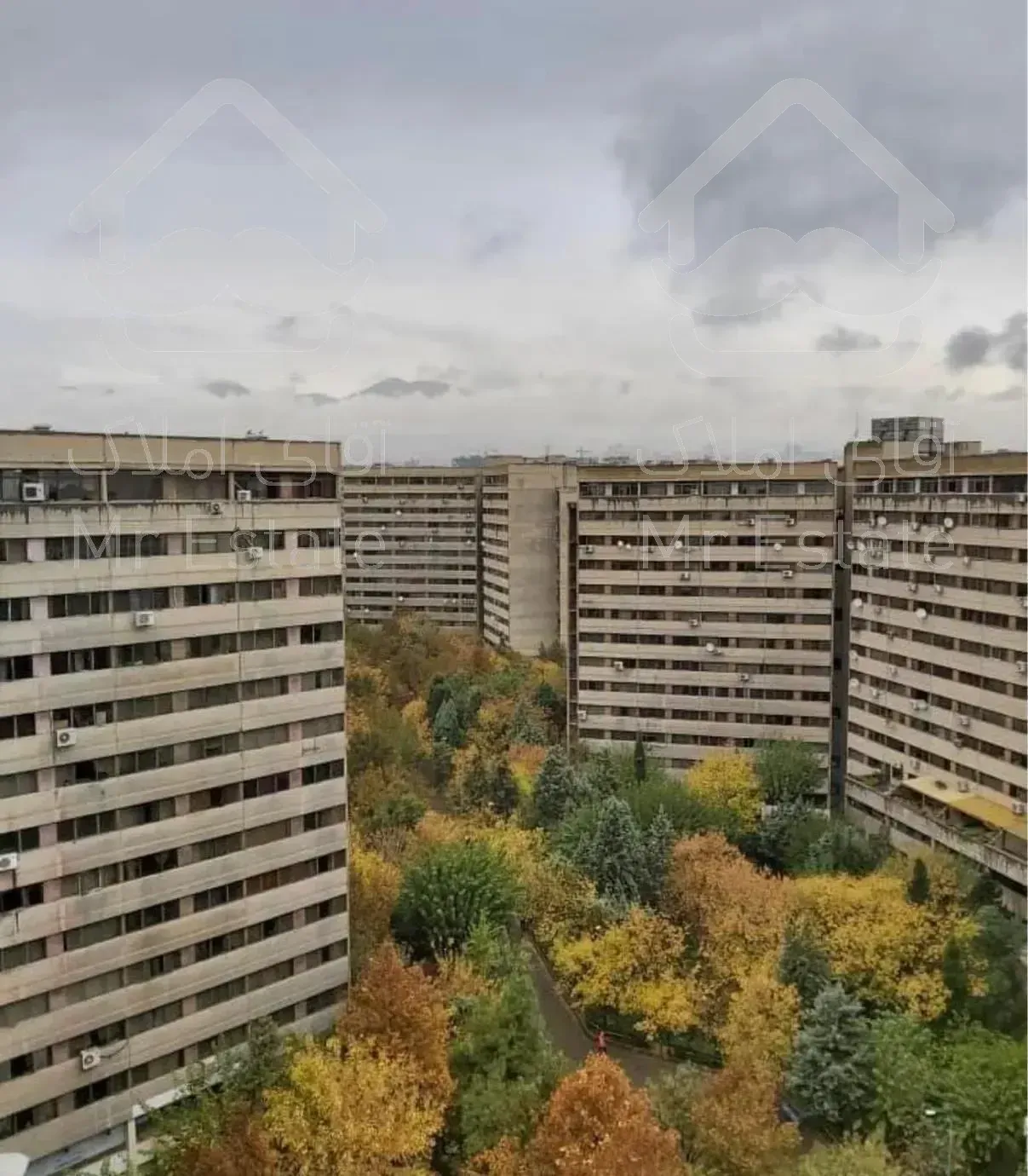 ۱۴۳متر،سه خوابه،اکباتان،فول بازسازی ،کلید نخورده