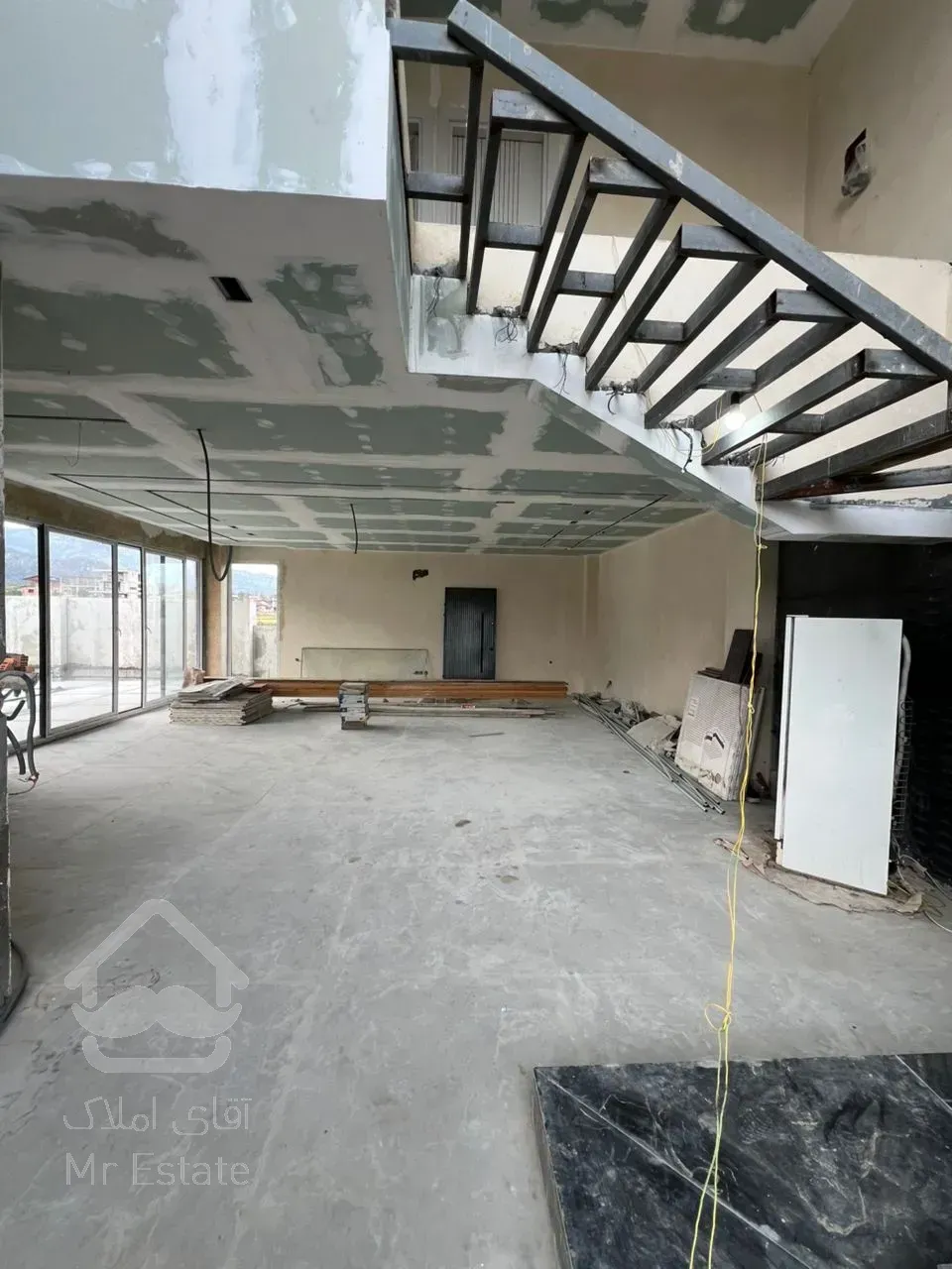 فروش ويژه ويلادوبلكس ٢٨٠متري درحال ساخت دركلارآبادمازندران