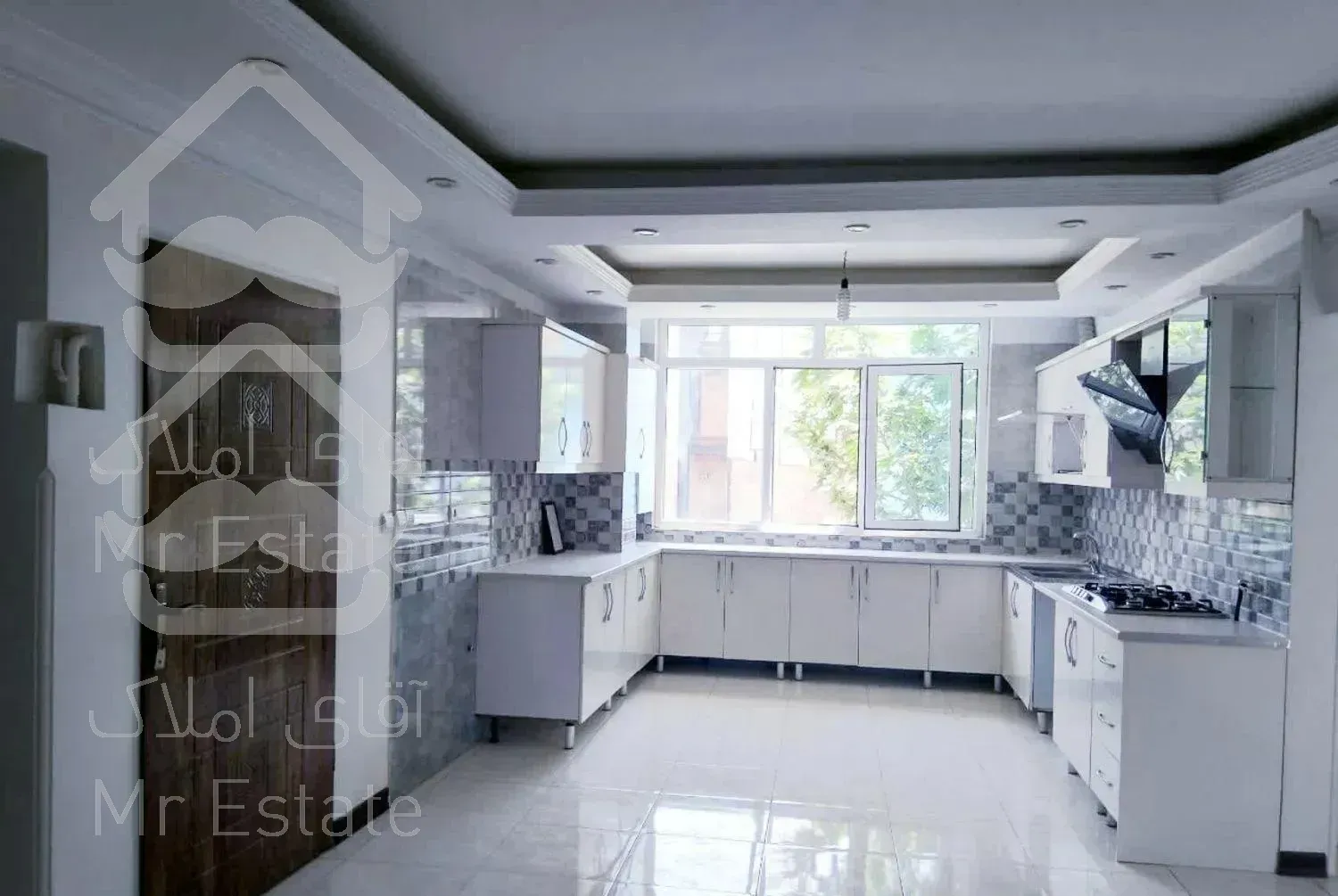 سنگلج/ میدان محمدیه / چهار راه شاپور / وحدت اسلامی