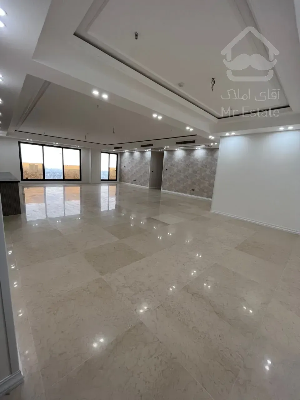 فروش واحد 225 متری رونیکا پالاس قیطریه