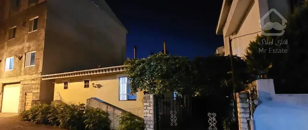 اجاره خانه ویلایی 200متری ۲ خوابه