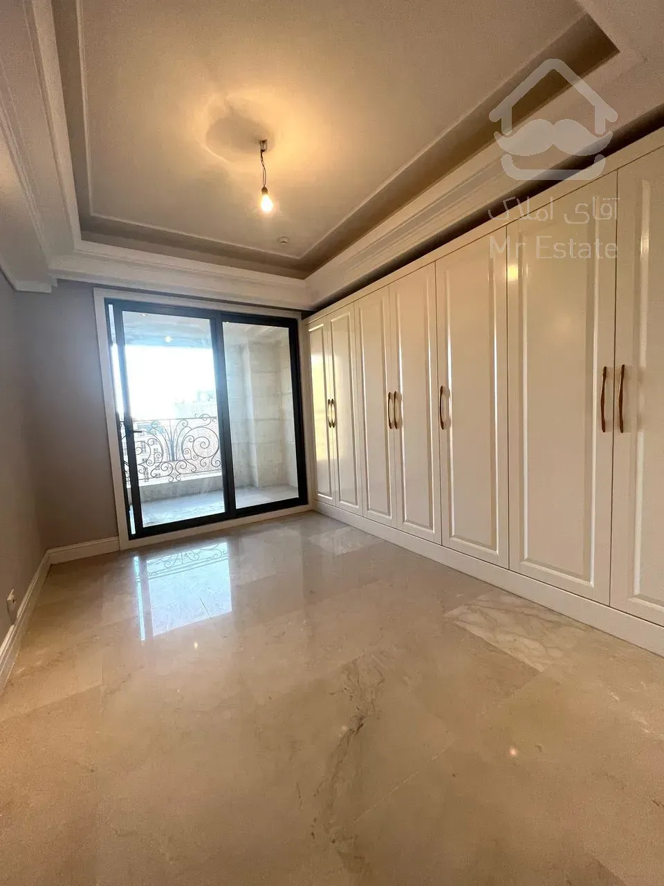 اجاره ۲۷۰ متر/نیاوران/تراس قابل چیدمان