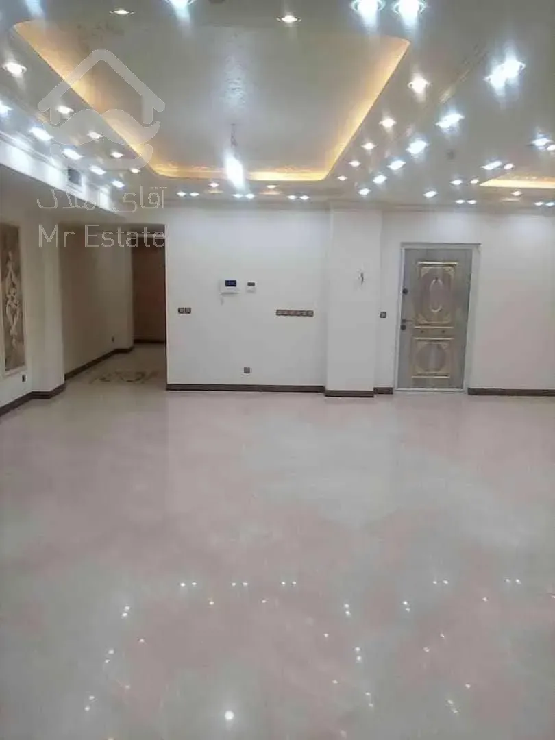 واحد لوکس ۲۴۰متریه در اباذر