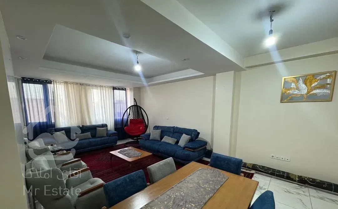 آپارتمان ۱۲۰متری/دو خوابه/فول امکانات/پارکینگ باکس