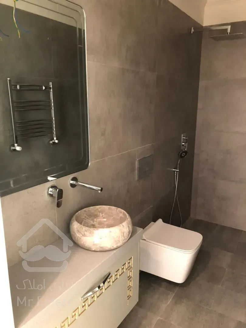 اجاره 130 متری دیباجی جنوبی