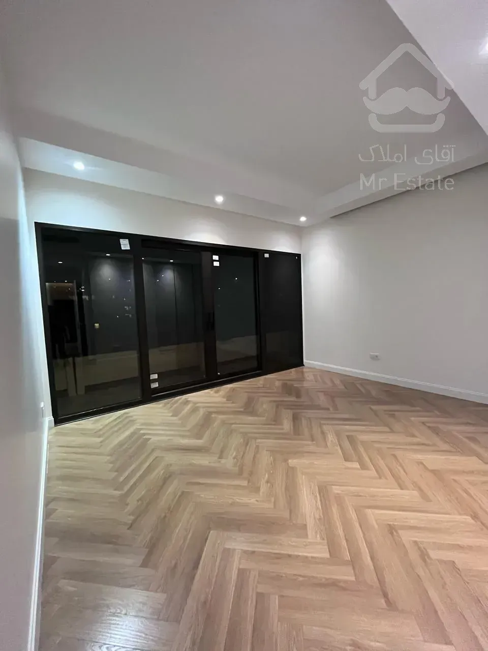 فرمانیه ۳۰۰ متر ۴ خواب