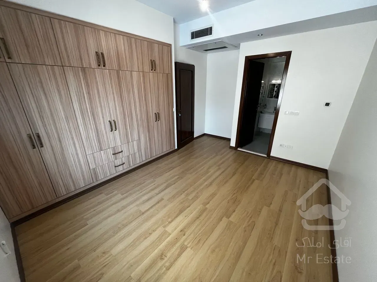 اجاره 135 متری دیباجی جنوبی