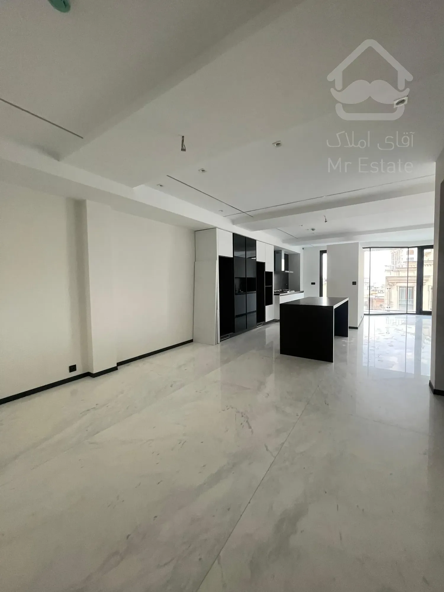 فرش اپارتمان 145 متری زعفرانیه