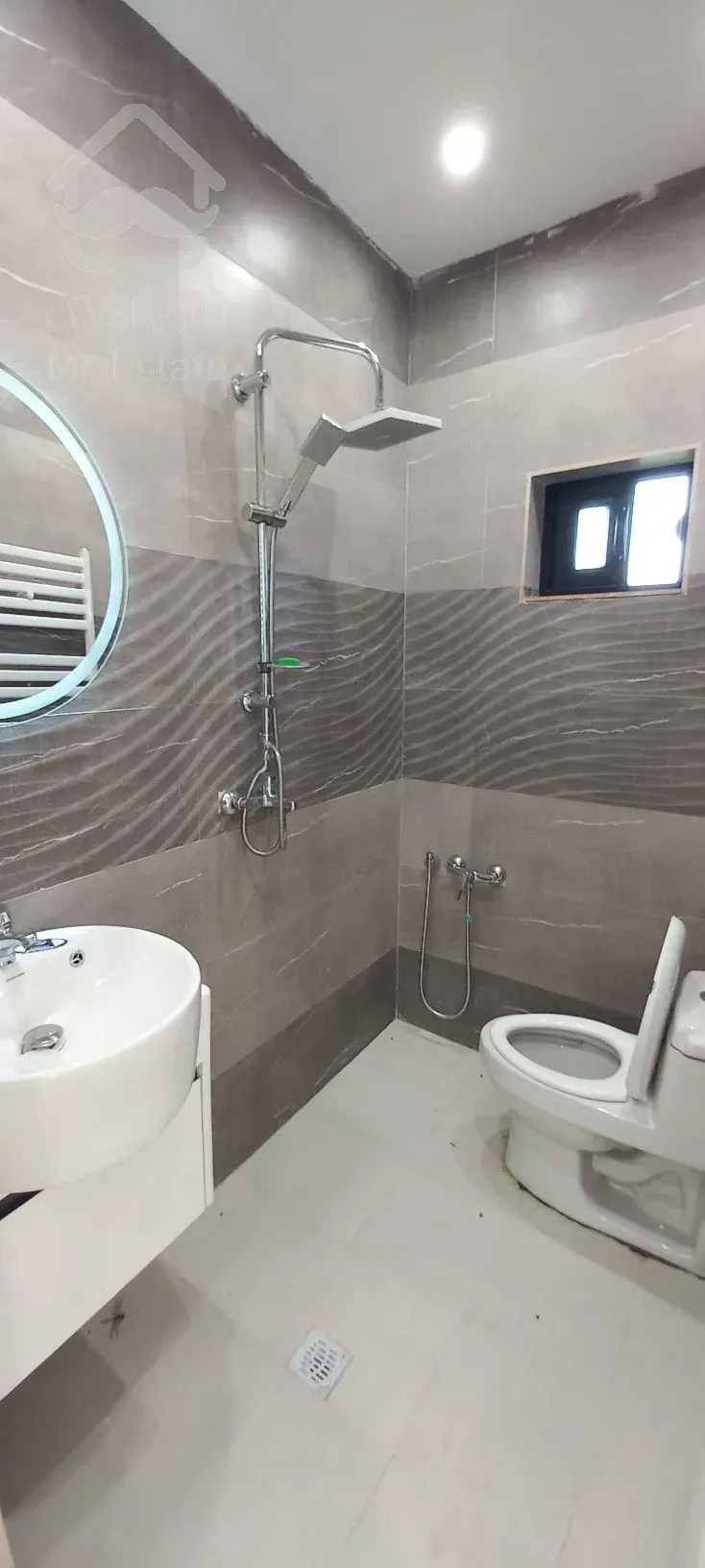 فروش ویلا لاکچری مدرن استخر دار با جکوزی تنکابن شهرکی خصوصی