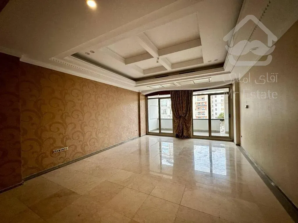 فروش اپارتمان 161 متری زعفرانیه