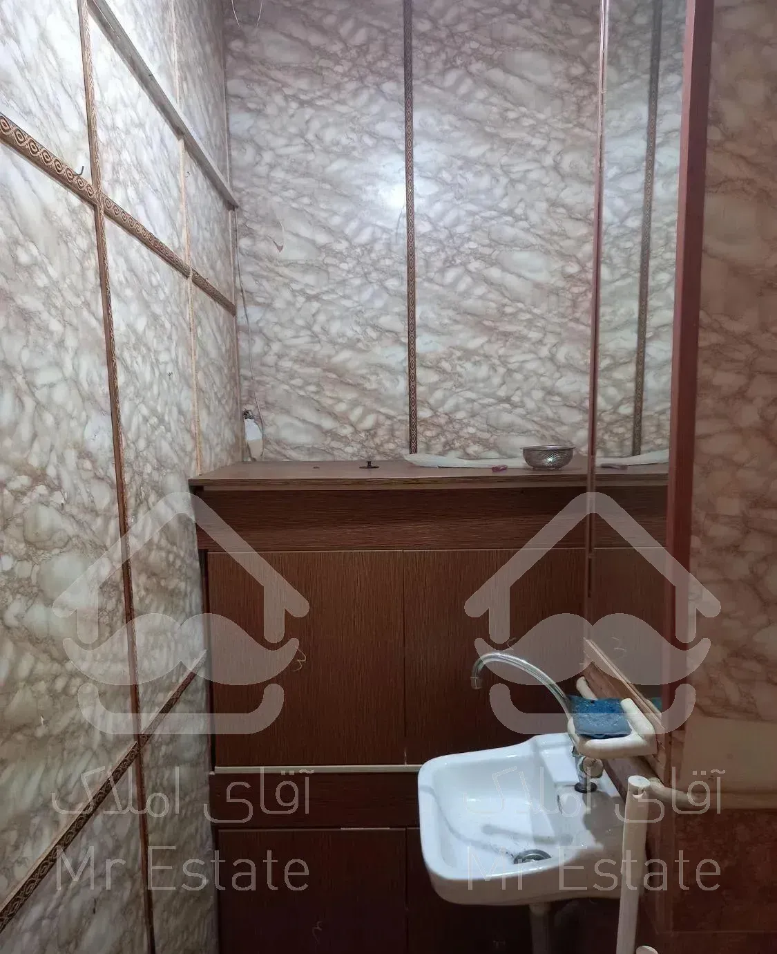 ۱۷ متر مغازه مناسب آرایشگاه مردانه