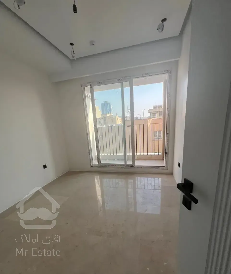 ۵۳ متر ۱۲ ساله نما تراورتن