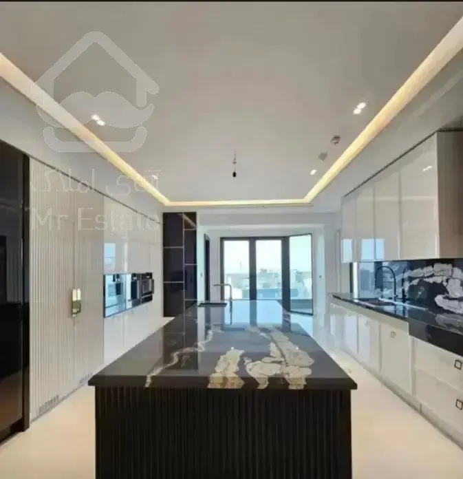 جردن ۱۹۰ متر نوساز مدرن دو پارکینگ