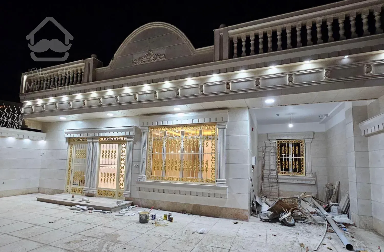 فروش خانه ویلایی ۲۰۰ متری ۵ خوابه