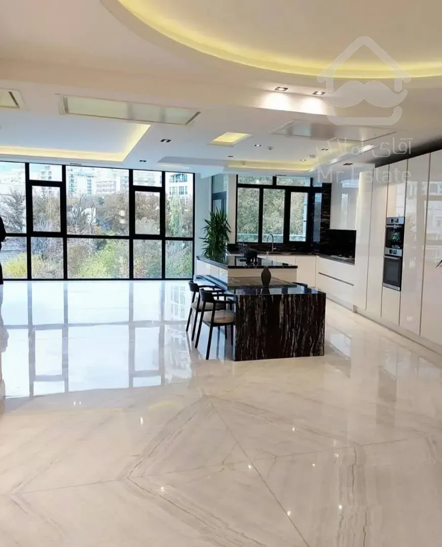فروش اپارتمان 210 متری زعفرانیه