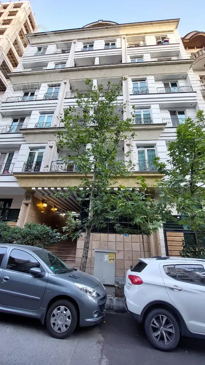 فروش اپارتمان 150 متری زعفرانیه