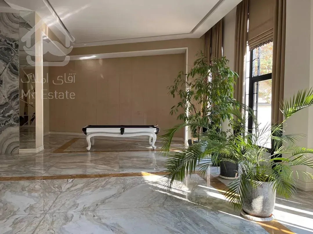 فروش اپارتمان 215 متری زعفرانیه