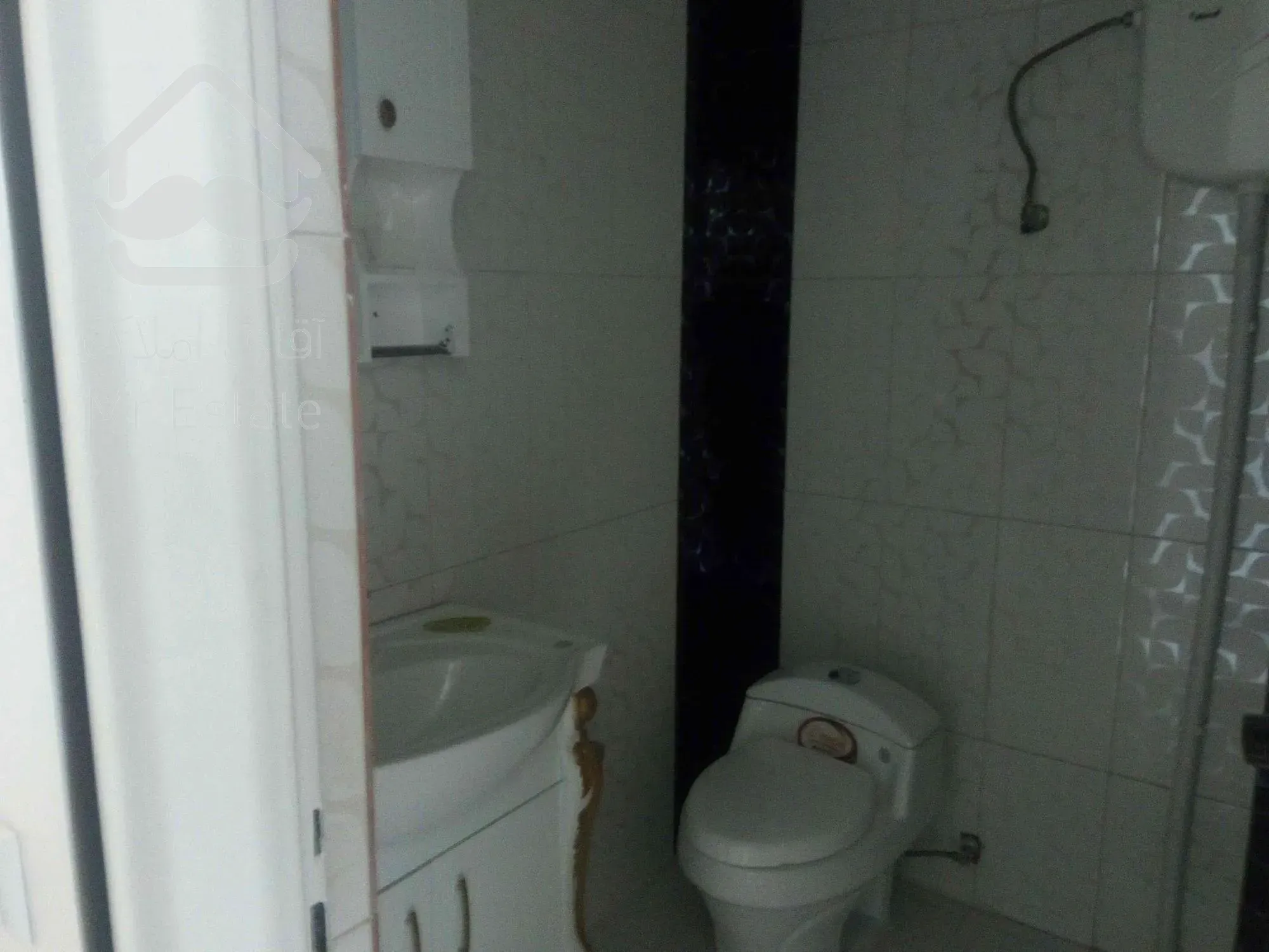 فردوس شرق ۷۳متری