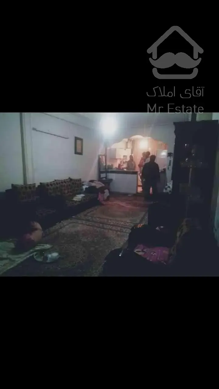 یک واحد فروشی آپارتمان مسکونی در بهترین نقطه حسن آباد