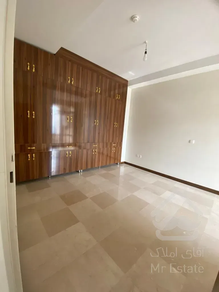 فروش 65 متر هروی