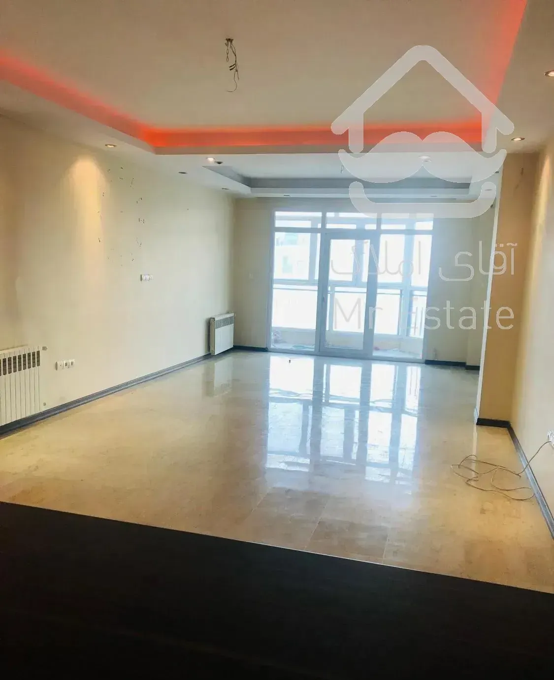 113متر ۲ خواب روبه جنوب خطی رو به آفتاب