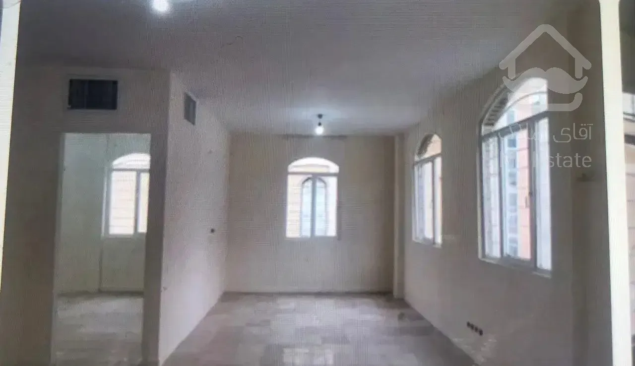 اپارتمان ۵۵متری تک خواب سرایی تک واحد