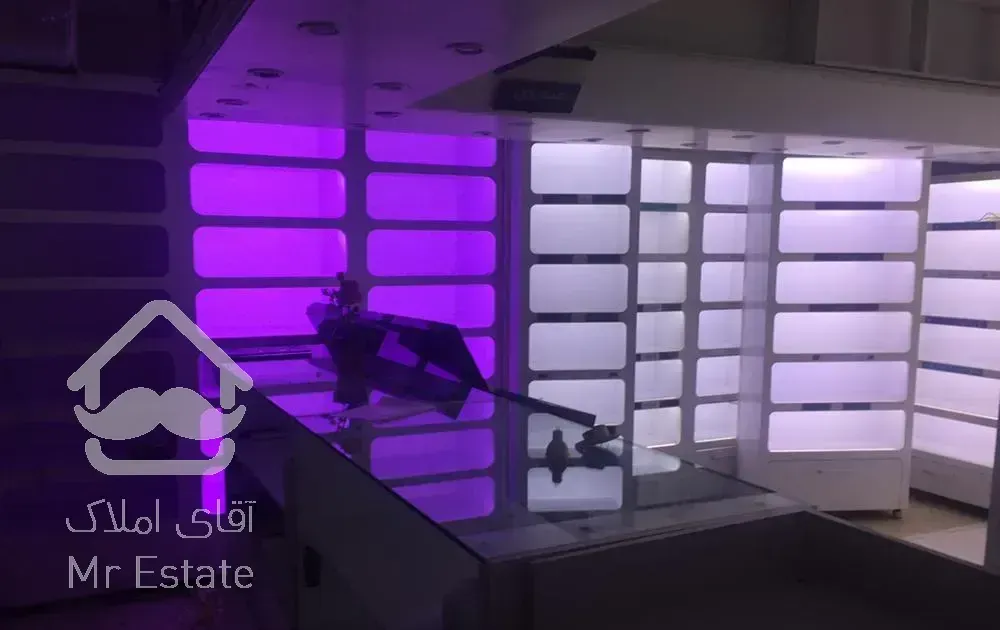 شهرک غرب-تجارى گلستان-٥٥ متر٣٠ سال سابقه  داروخانه