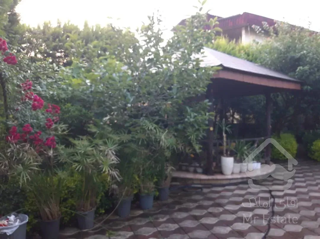 ویلا باغ ۳۰۰متری