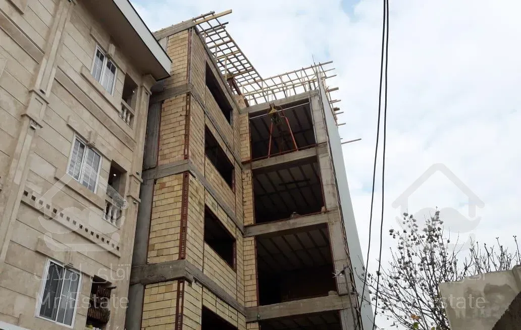 آپارتمان نوساز.سه راه فلسطین. کوچه ایزددوست