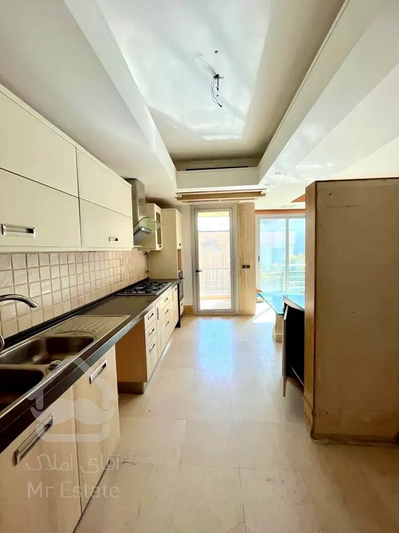 فروش اپارتمان 131 متری زعفرانیه