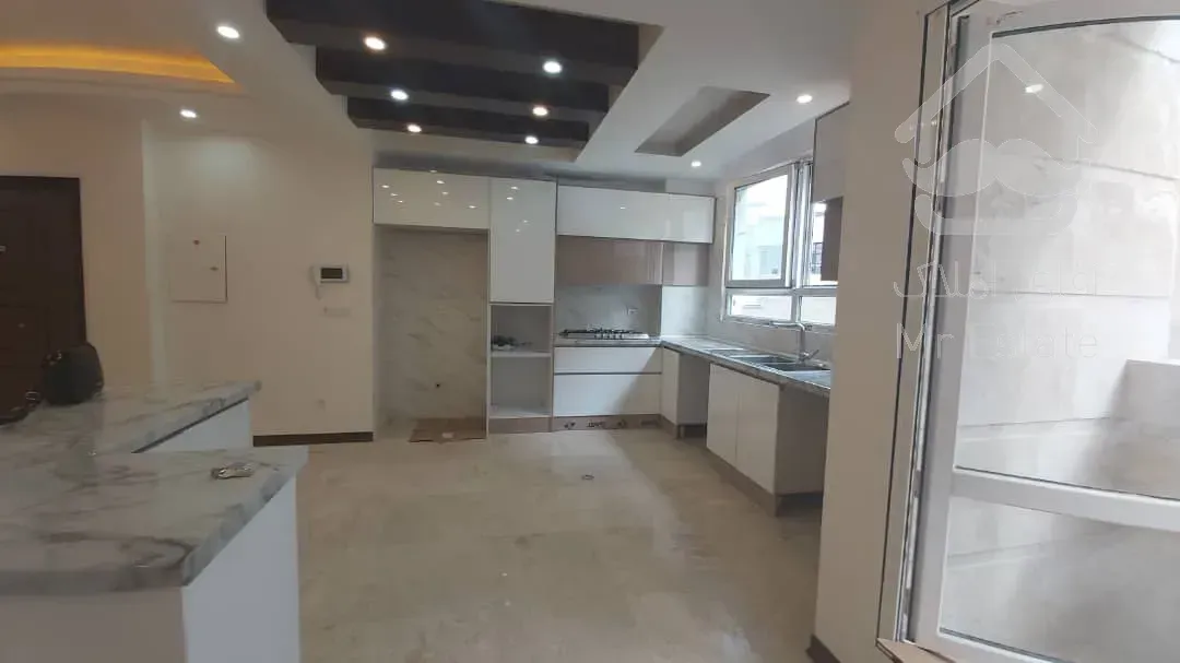 فروش 130 متر اختیاریه