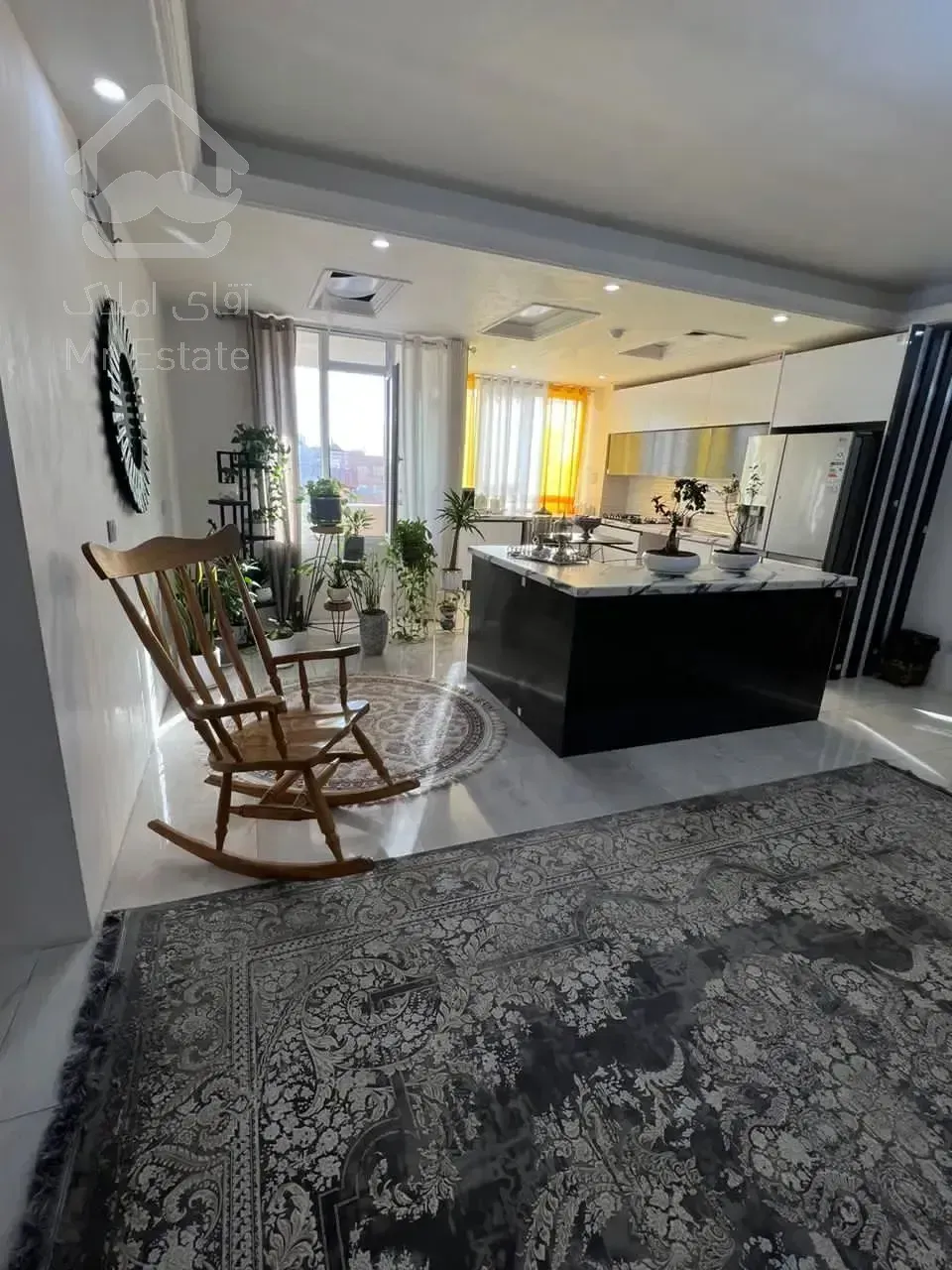 اجاره آپارتمان ۱۰۲ متر/۲ خواب/فول امکانات