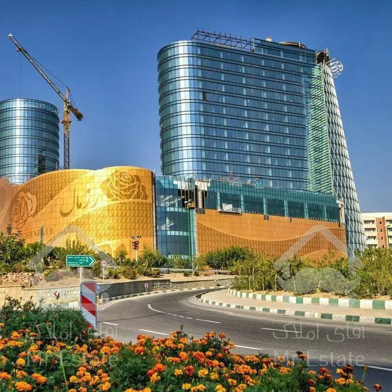 ۱۰۰۰ متر اداری دریاچه با ویو عالی به دریاچه