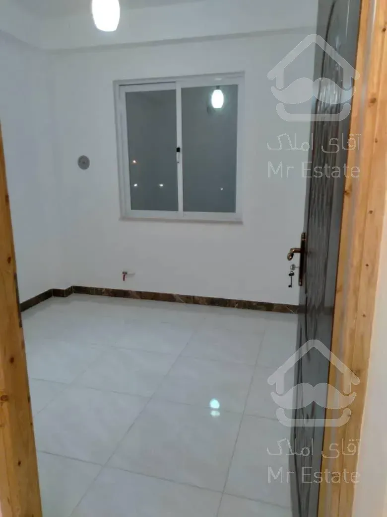 فروش ویلا نوساز و شیک با مدارک کامل