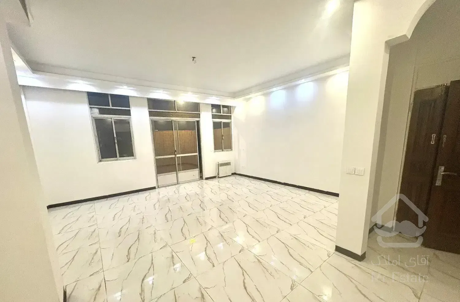 ۱۱۰ متر دو خوابه شهیدعراقی فرهنگستانها