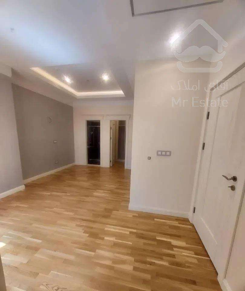 فروش آپارتمان در زعفرانیه ١٨٣ متر طبقه هفتم