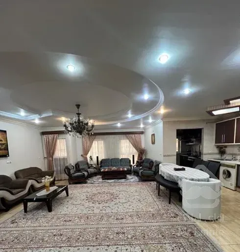 فروش آپارتمان ۱۴۰ متری امیرکبیرمعراج ۲۸