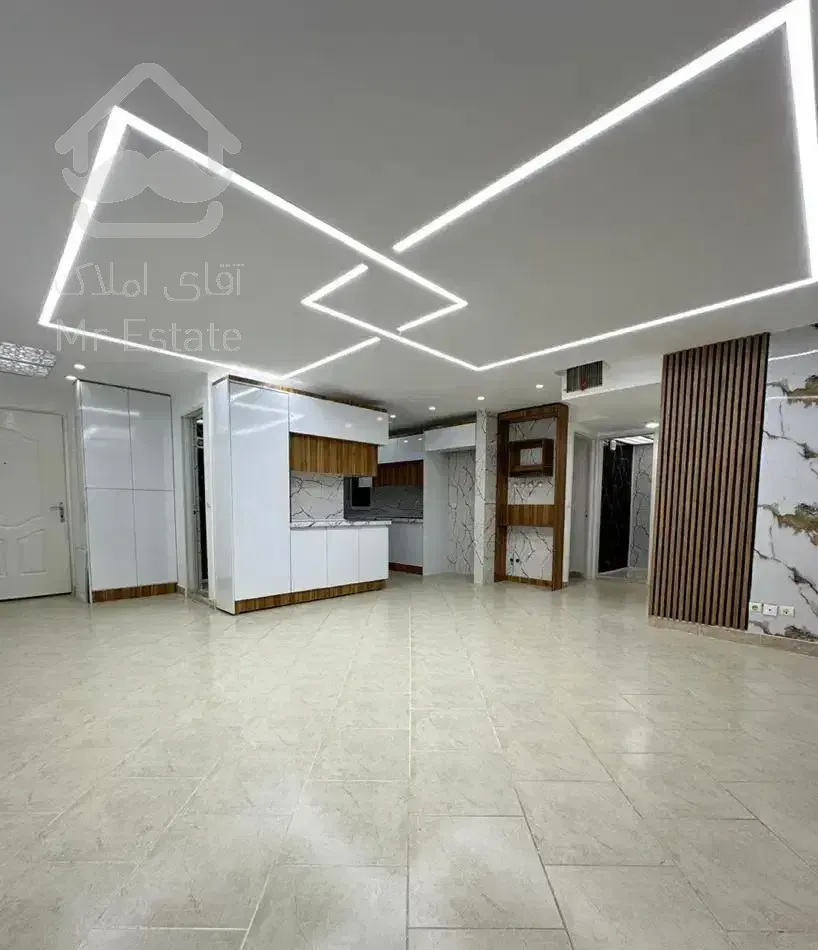 ۹۵ متر/کلید نخورده/ پذیرایی بزرگ /مناسب سخت پسندان