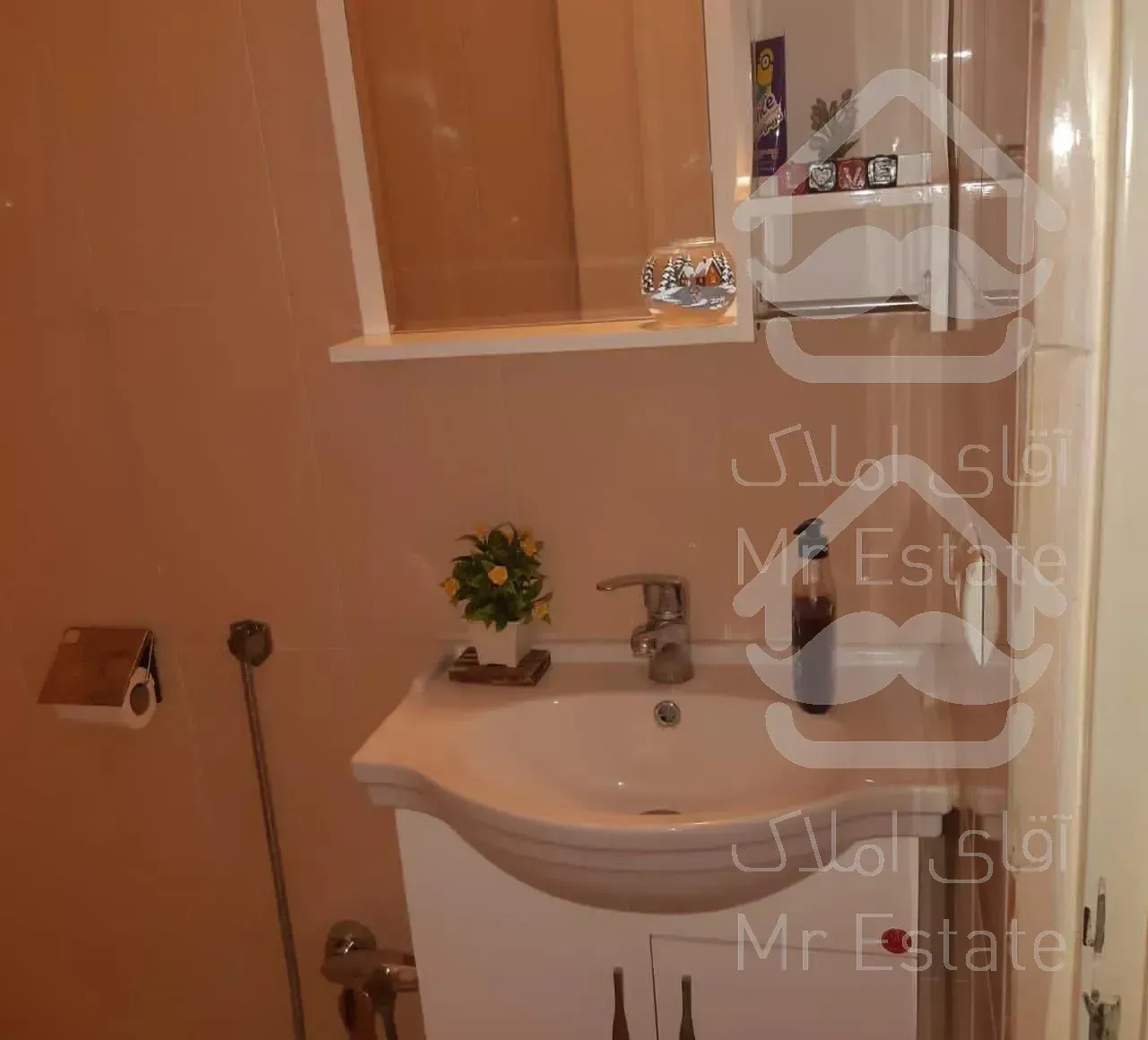 اپارتمان ۱۲۰ متری دو خوابه