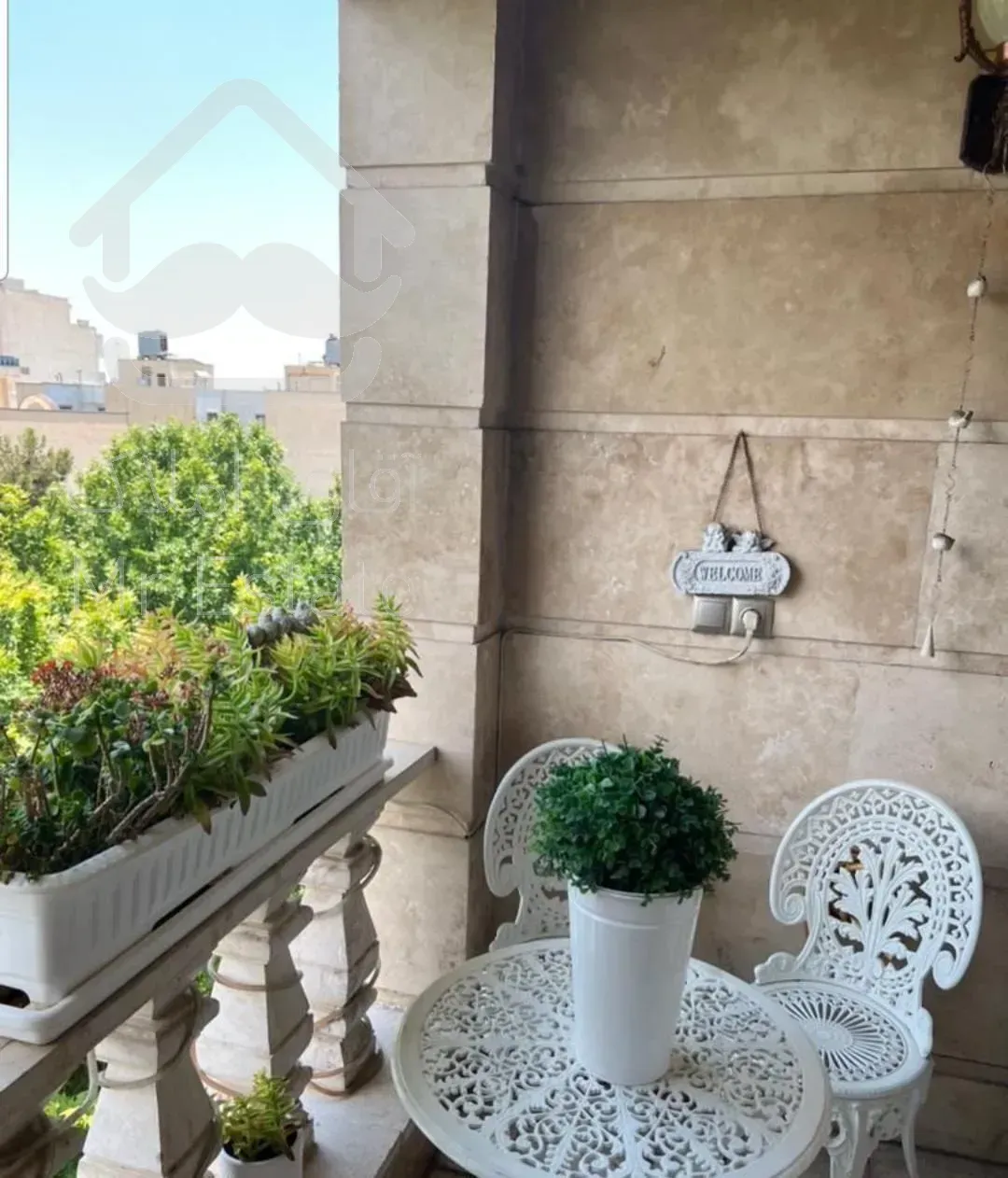 پاسداران/بوستان پنجم/۱۴۸متر/۳خواب/۳پارکینگ سندی