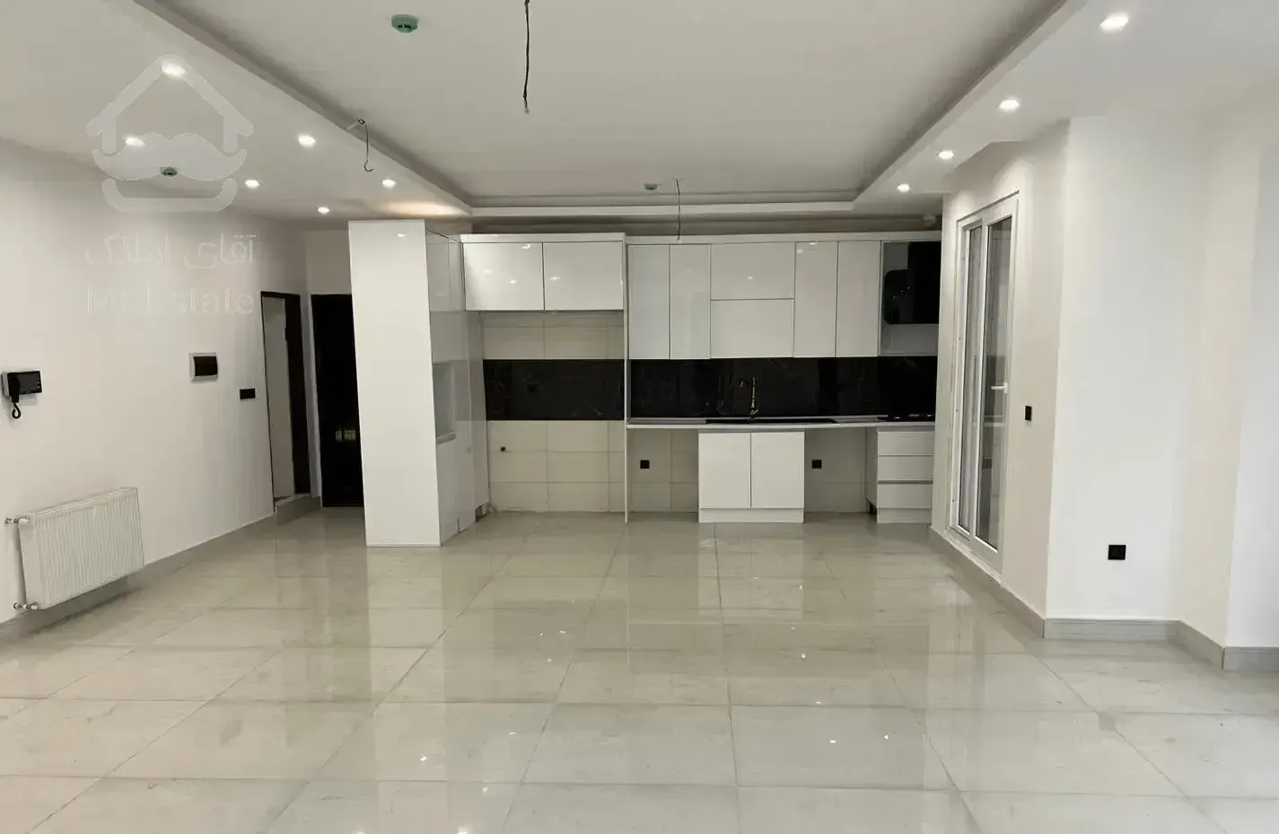 آپارتمان۱۳۰ متر/سازنده برندمنطقه/دهنو/باویو وتراس