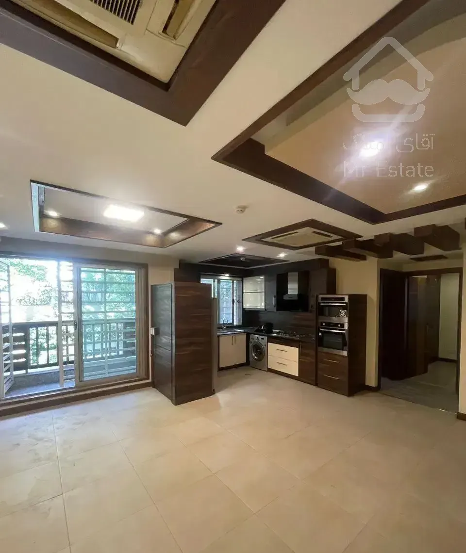 ۸۰ متر برج باغ آجودانیه