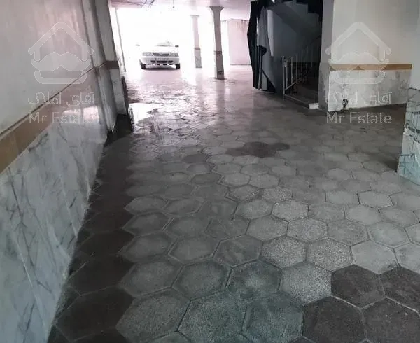 آپارتمان ۶۳ متری یک خواب و دارای پله های  نرم