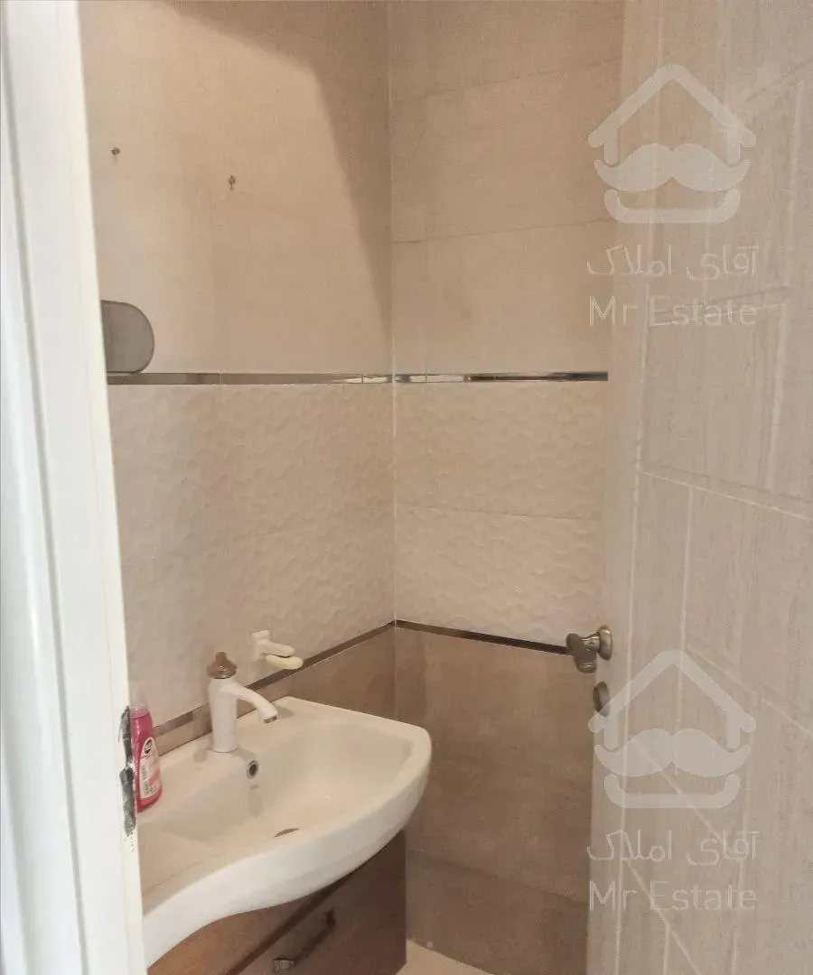 ۱۳۰متر تک‌واحدی،نوساز